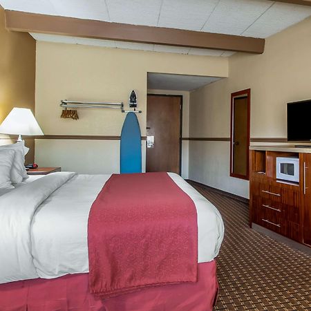 Quality Inn East Dubuque Luaran gambar