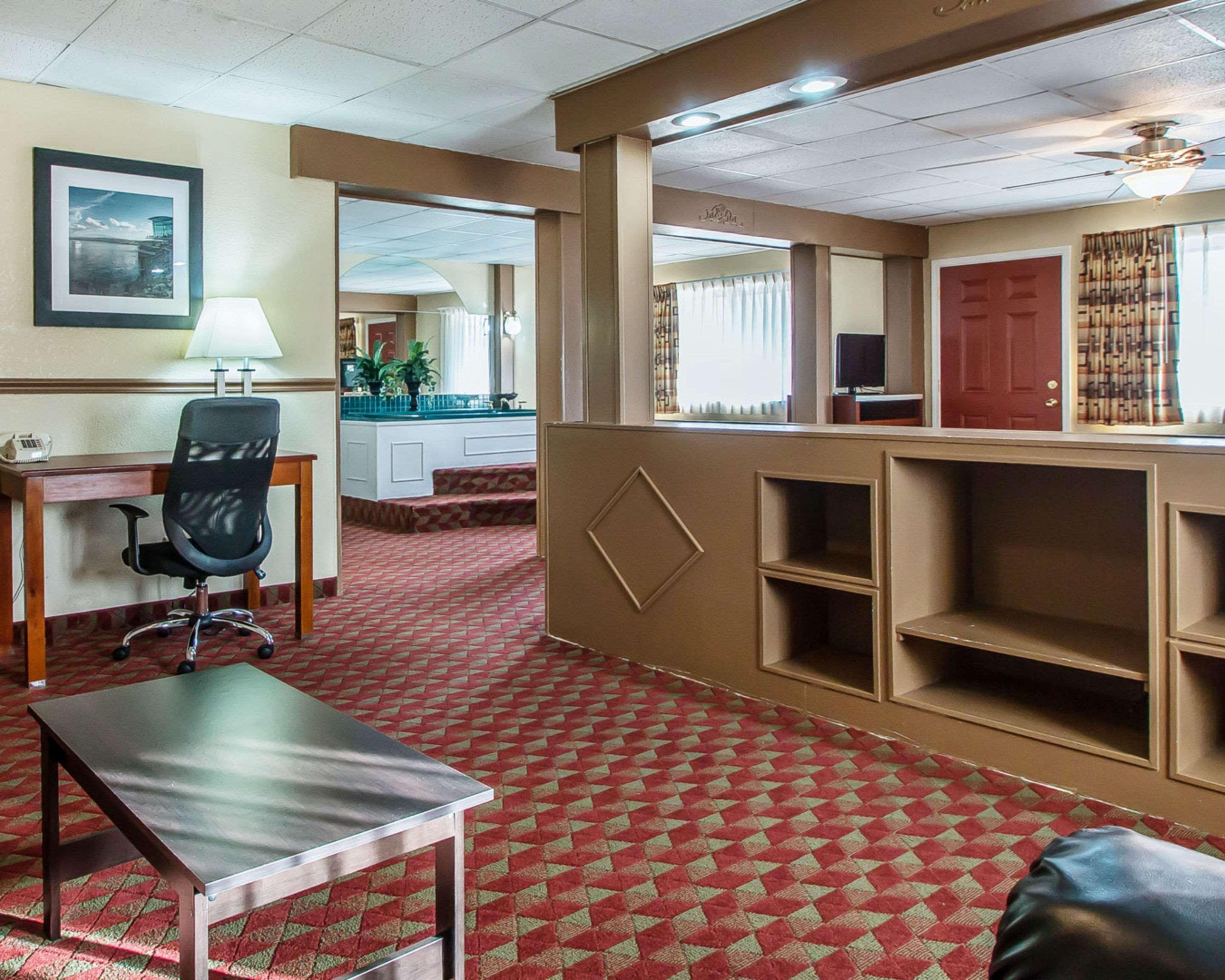 Quality Inn East Dubuque Luaran gambar