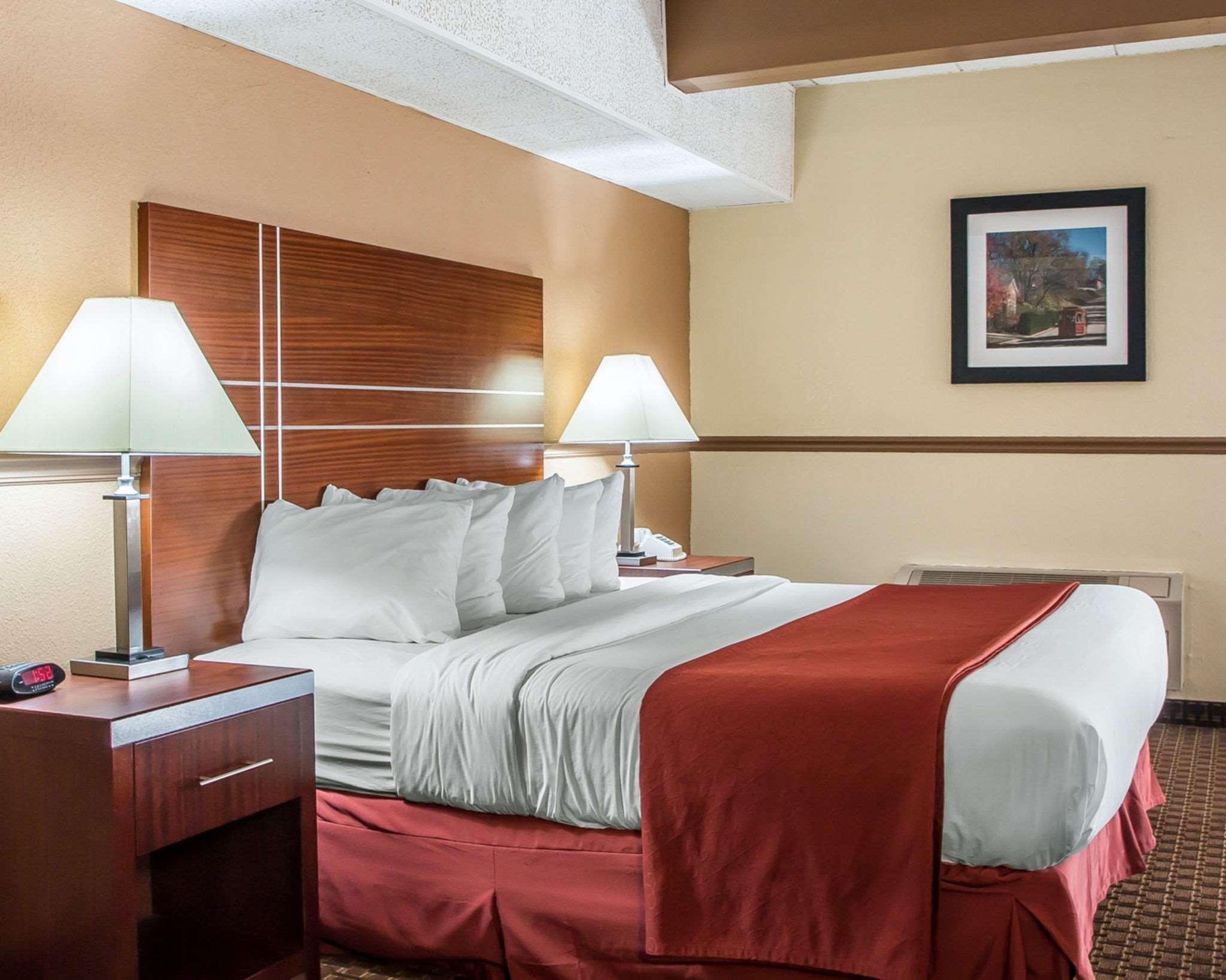 Quality Inn East Dubuque Luaran gambar