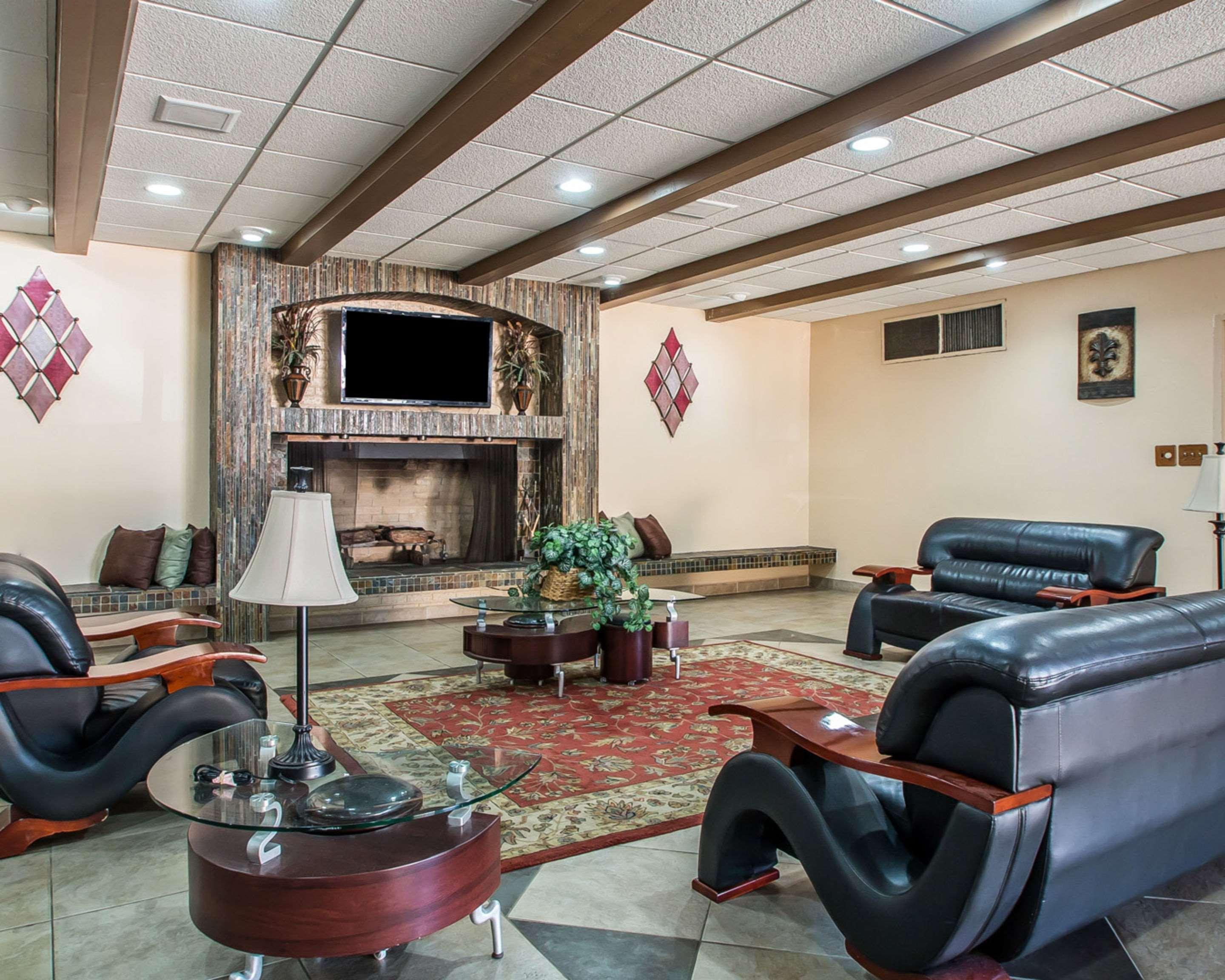 Quality Inn East Dubuque Luaran gambar