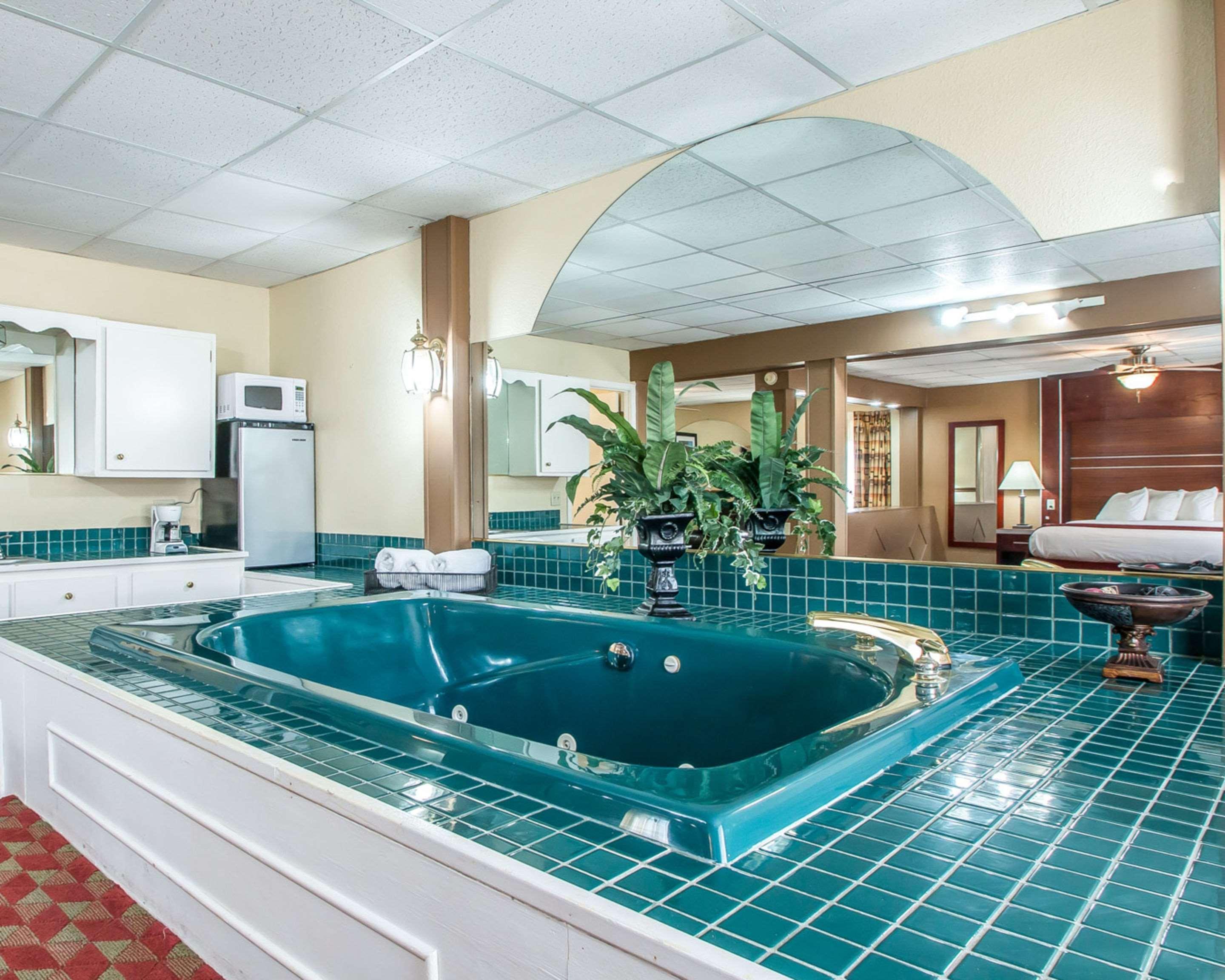 Quality Inn East Dubuque Luaran gambar