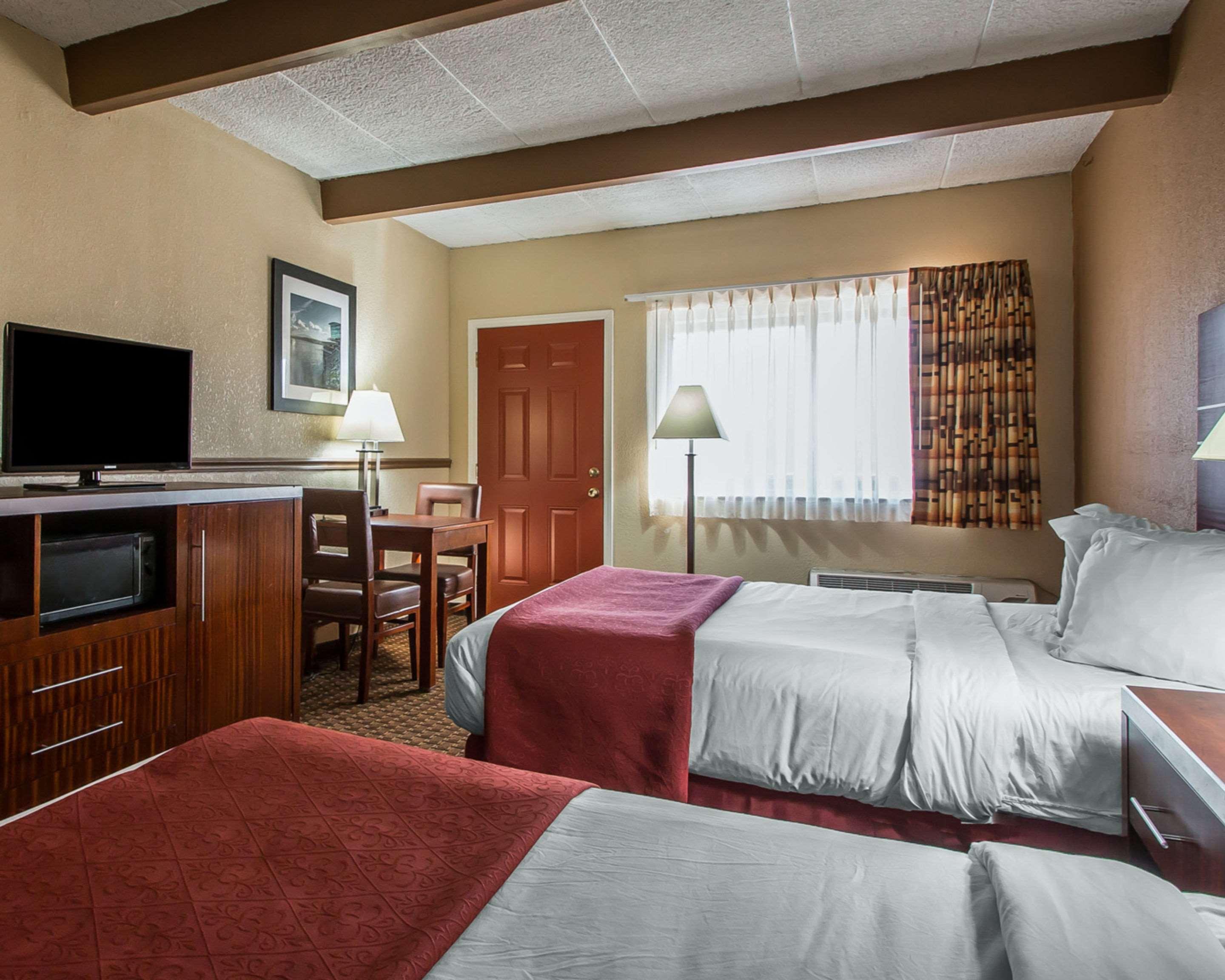 Quality Inn East Dubuque Luaran gambar