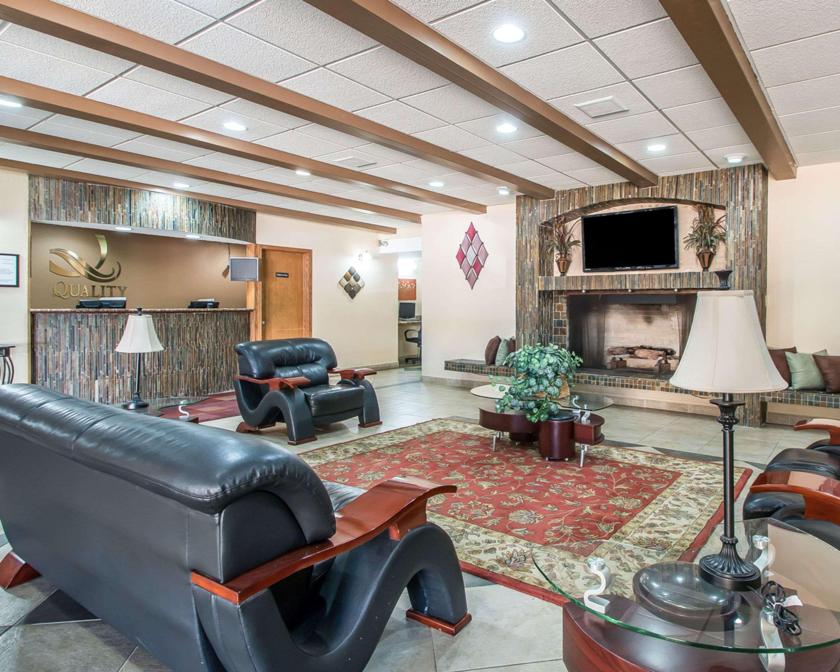 Quality Inn East Dubuque Luaran gambar