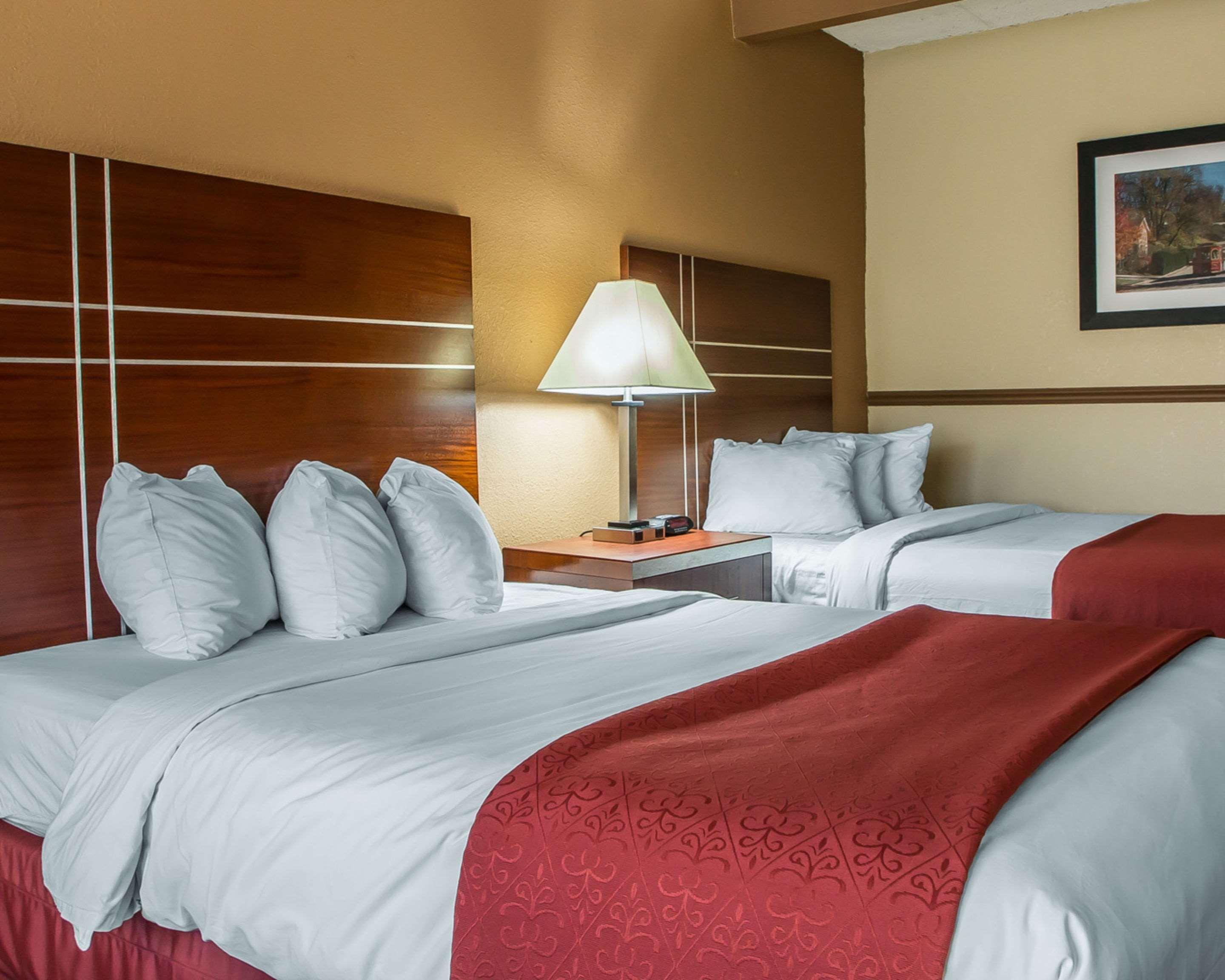 Quality Inn East Dubuque Luaran gambar