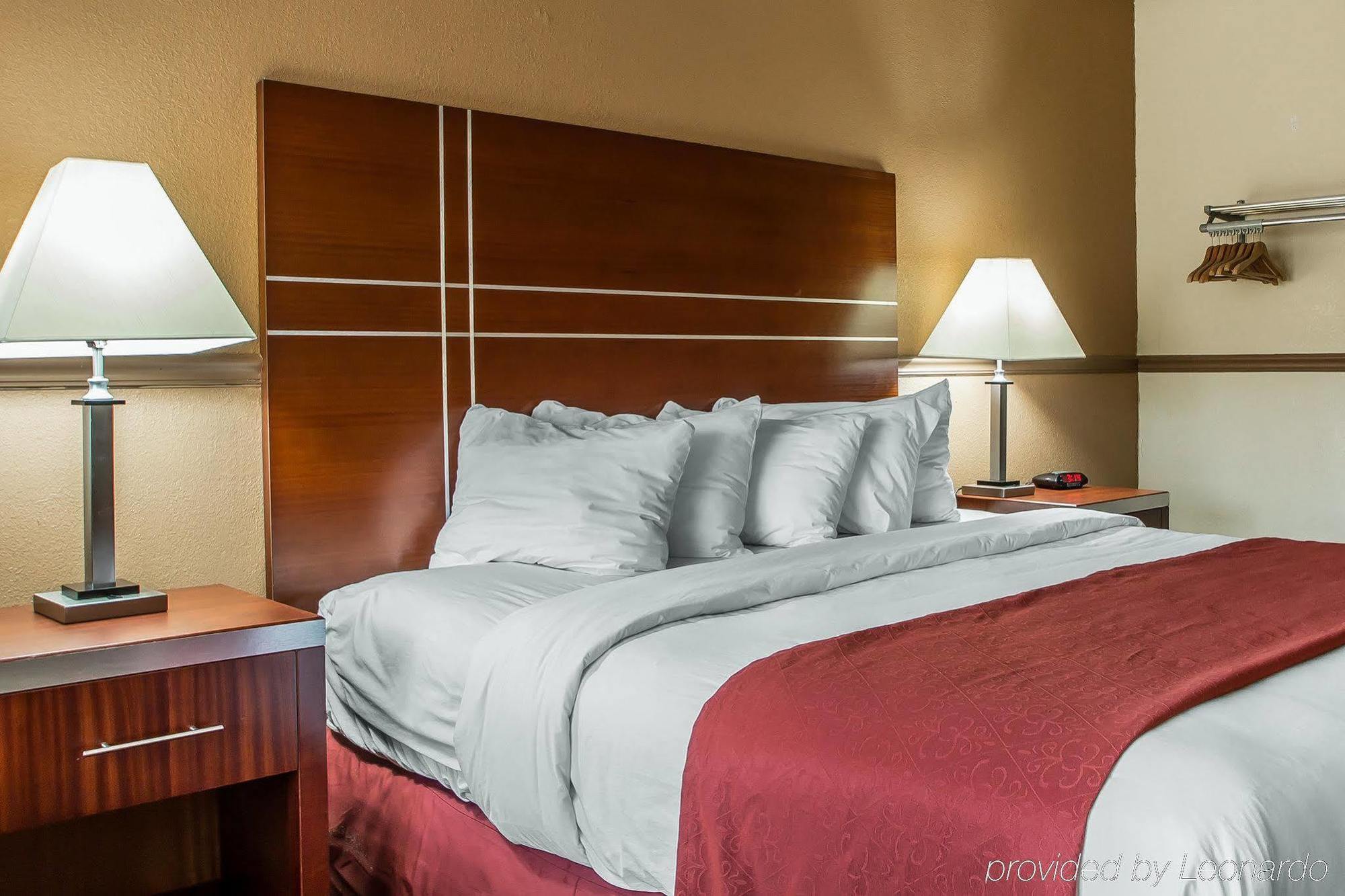 Quality Inn East Dubuque Luaran gambar