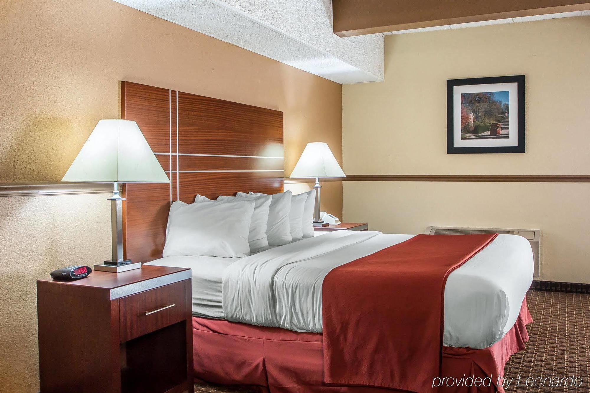 Quality Inn East Dubuque Luaran gambar
