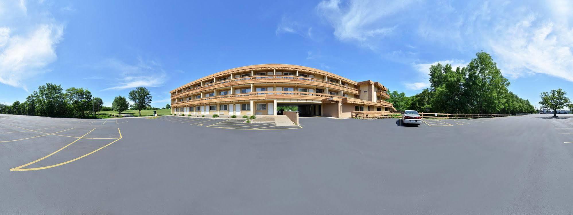 Quality Inn East Dubuque Luaran gambar
